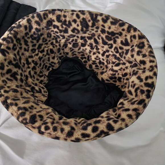 Leopard hat - Picture 4 of 7